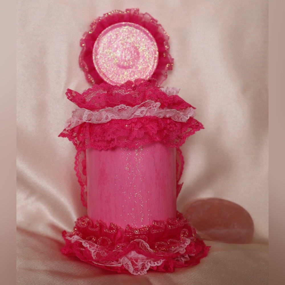 Hand Crafted Passionate Embrace & Lace Gypsy Jar Rose-Scented - Picture 5 of 10